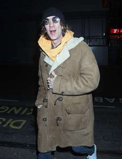 Richard Ashcroft arriving at Virgin Radio studios at 5:30am for Chris Evans' brand new breakfast show